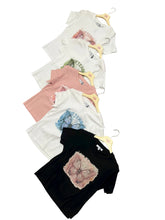 Carica l'immagine nel visualizzatore di Gallery, T-shirt skinny butterfly - abbigliamento - Stilosa
