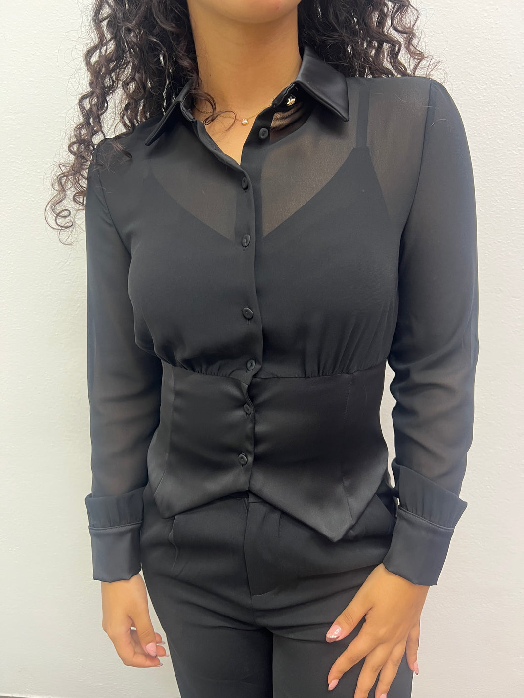 Camicia con baschina e collo in raso - abbigliamento - Artigli