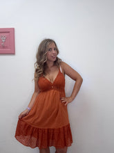 Carica l'immagine nel visualizzatore di Gallery, Abito spallina in pizzo - abbigliamento - Stilosa
