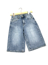 Carica l'immagine nel visualizzatore di Gallery, Bermuda jeans curvy - abbigliamento - Stilosa

