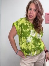 Carica l'immagine nel visualizzatore di Gallery, Maxitshirt nodo fiori - abbigliamento - Stilosa
