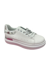 Carica l&#39;immagine nel visualizzatore di Gallery, Sneakers lacci irridescenti - Scarpe - Stilosa

