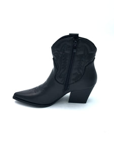 Camperos basso ricami 656 - Scarpe - Stilosa