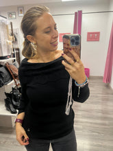 Carica l&#39;immagine nel visualizzatore di Gallery, Maglia scollo a barca con ricamo - abbigliamento - Artigli
