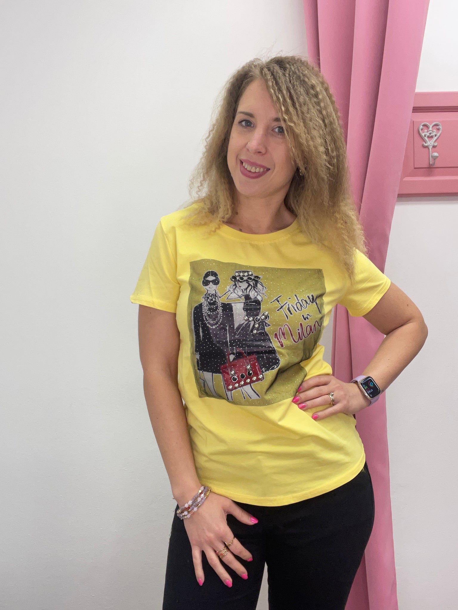 T shirt friday in Milan abbigliamento Stilosa Galleria di Stile