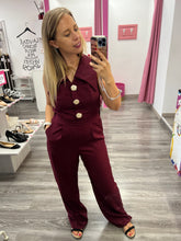 Carica l&#39;immagine nel visualizzatore di Gallery, Tuta con 3 bottoni e colletto - abbigliamento - Stilosa
