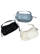 Carica l'immagine nel visualizzatore di Gallery, Borsa mezzaluna arriccio - Borsa - Stilosa
