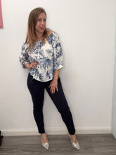 Carica l'immagine nel visualizzatore di Gallery, Pantaleggings con zip sulle tasche - abbigliamento - Stilosa
