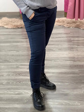 Carica l&#39;immagine nel visualizzatore di Gallery, Pantalone sigaretta blu - JEANS - Stilosa

